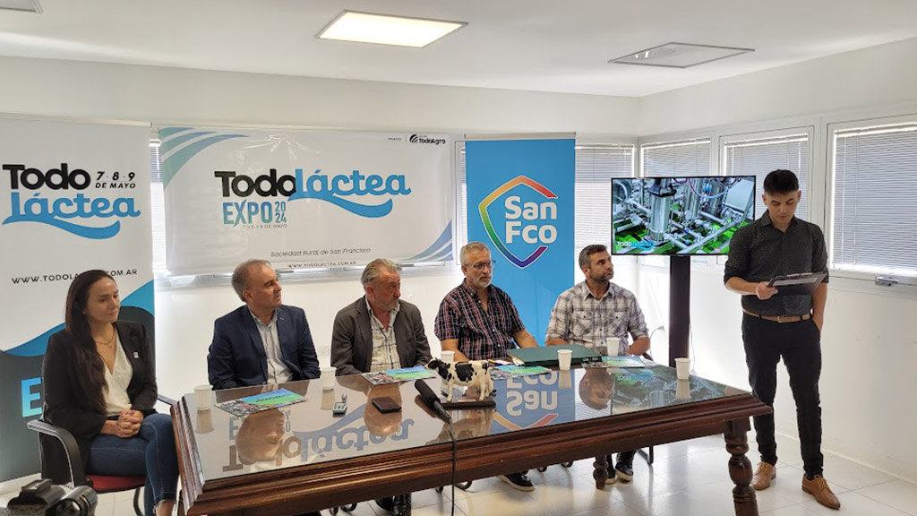 TODO LACTEA Y AGRO ACTIVA se unen para la gran fiesta de la lecheria en Argentina.